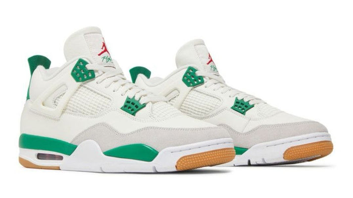 Air Jordan 4 Retro × Nike SB 'Pine Green'